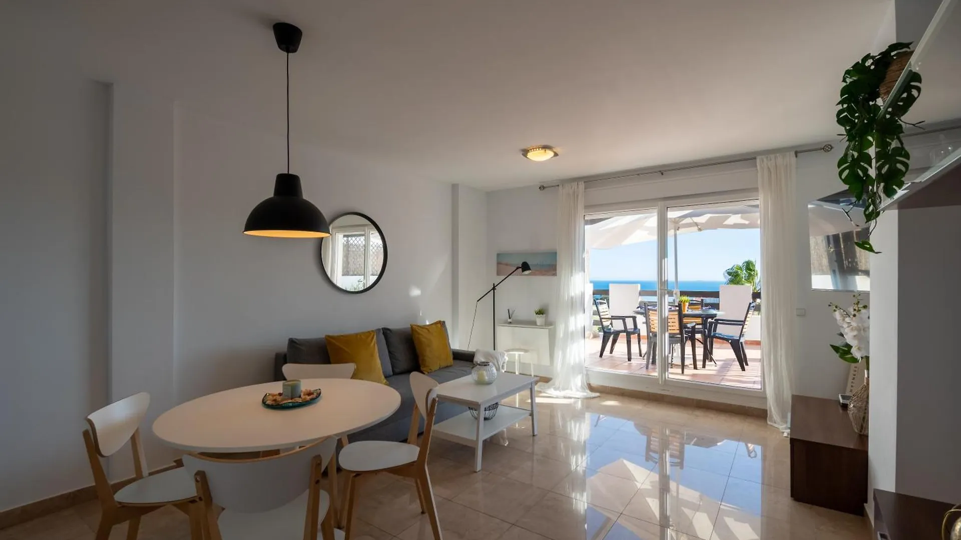 Casa Del Alma Seaviews Apartment Manilva